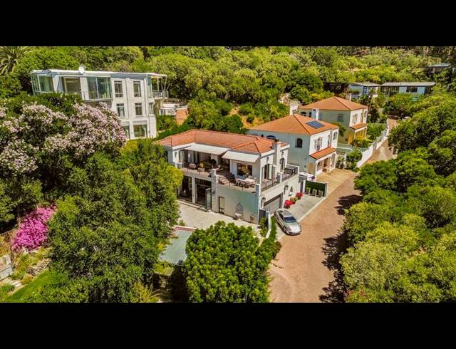 4 BEDROOM HOUSE FOR SALE IN TAMBOERSKLOOF